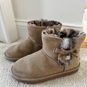 Koolaburra by Ugg Kids Moccasins in Tan